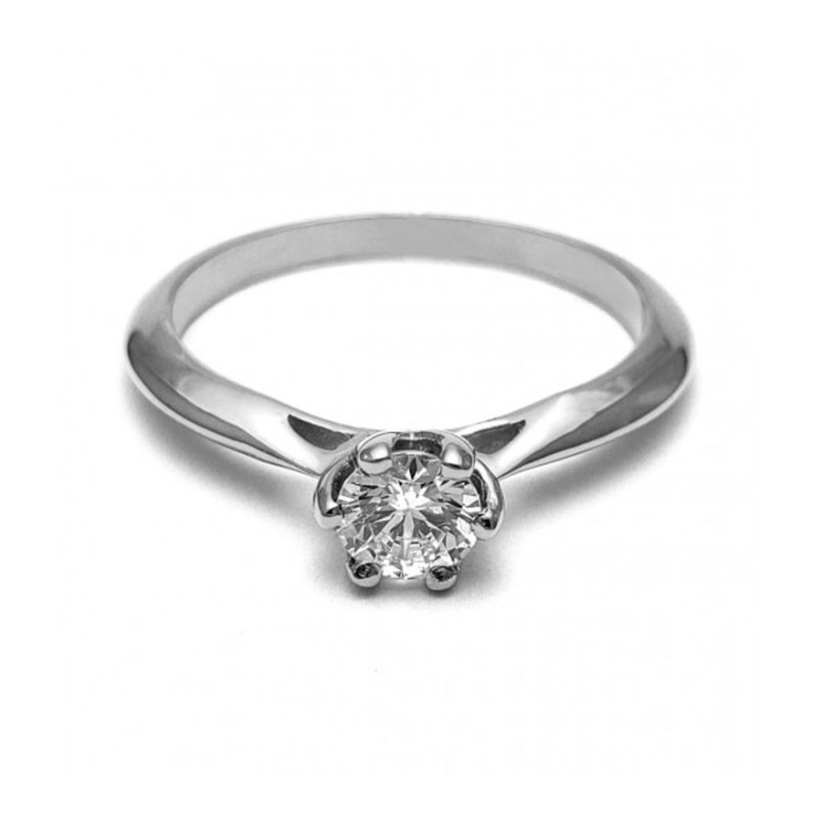 Anillo de Compromiso, plata natural ley .925, peso aproximado 2.5gr, gema zirconia de 5 milímetros de diámetro.