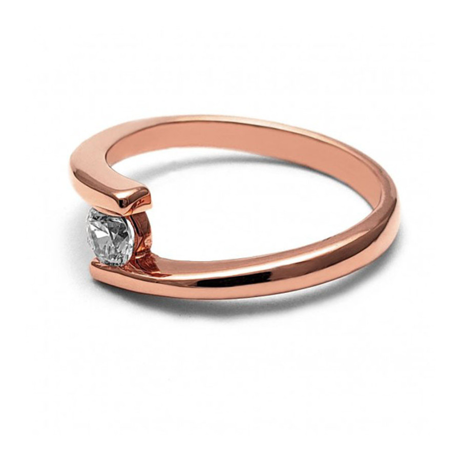 Anillo de Compromiso, oro rosa 14k, peso aproximado 3.28gr, gema zirconia de 4 milímetros de diámetro.