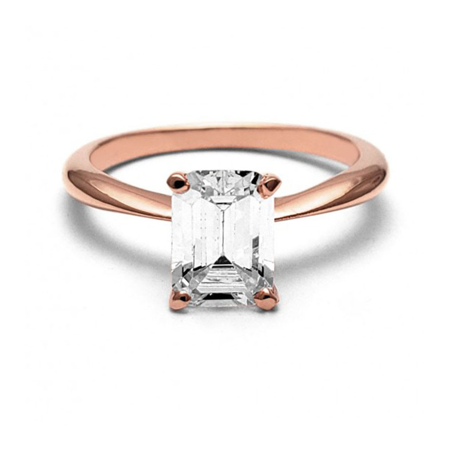 Anillo de Compromiso, oro rosa 14k, peso aproximado 3.04gr, gema zirconia de 7.5*5.5 milímetros. Anillo de Compromiso, oro rosa 14k, peso aproximado 3.04gr, gema zirconia de 7.5*5.5 milímetros.