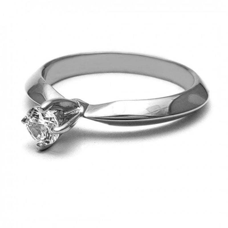Anillo de Compromiso Solitario | Plata .925 | Zirconia de 4 mm | Peso aprox. 3.24 g