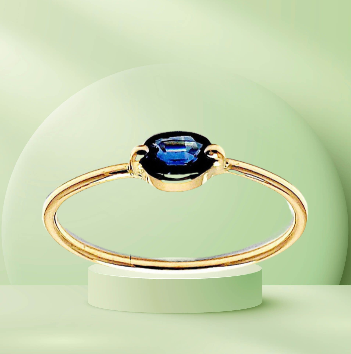 Anillo con zafiro natural, oro amarillo 14k  peso aproximado 1.2gr, ancho de argolla 1.2 milímetros