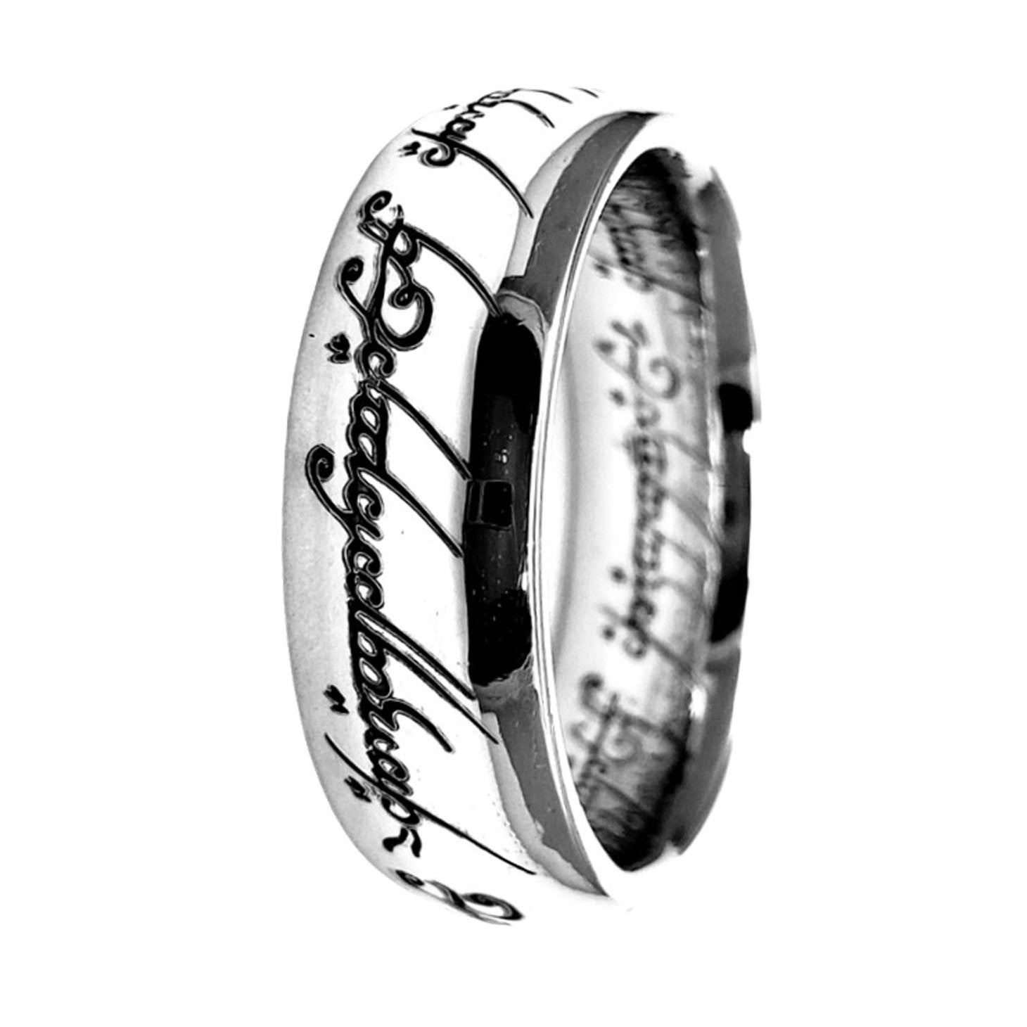 Argolla del señor de los anillos, hecha de plata natural ley .925, acabado pulido, grabado exterior e interior, 7mm de ancho.
