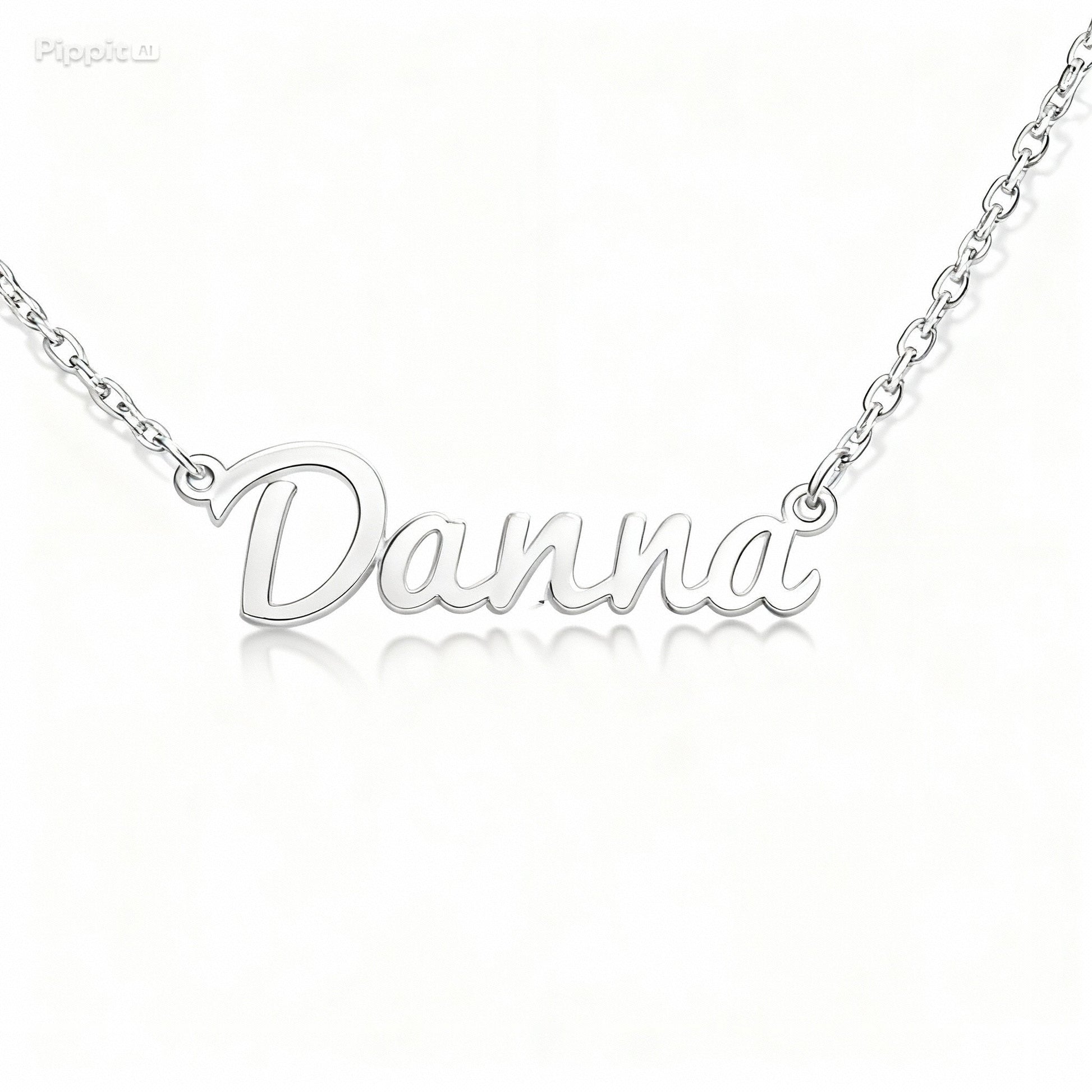 Collar de nombre personalizado, plata .925, acabado brillante, altura de letra inicial en mayúscula 1.1cm, incluye cadena.